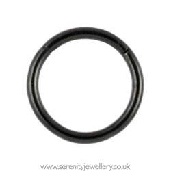 Black PVD titanium hinged segment ring