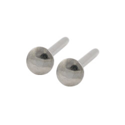 Tiny niobium disk studs