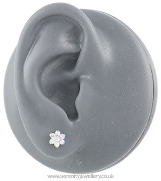 Six petal flower internally threaded titanium labret - 1.6mm gauge